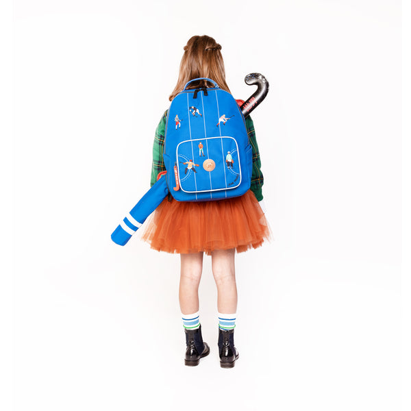 Trendy backpack for children from 6 years. This Hockey backpack also has room to store your hockey stick, making it the perfect hockey bag or gym bag!