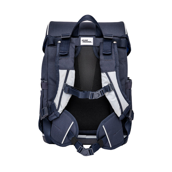 Discover the Ergomaxx, the most ergonomic backpack in the world for boys aged 6 to 10. The Mr. Gadget design full of cool gadgets is a Jeune Premier bestseller for boys.