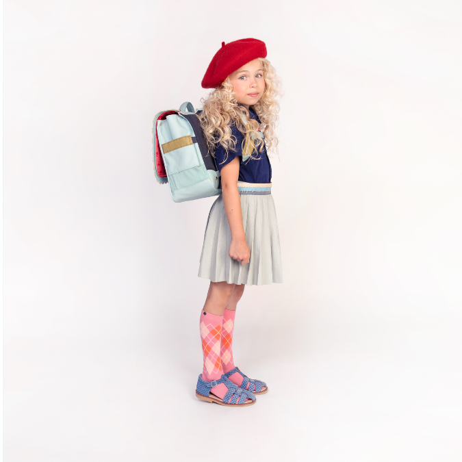 Trendy schoolbag for children from 6 to 8 years old. This Jeune Premier It Bag Midi Popcorn is a real back-to-school essential.