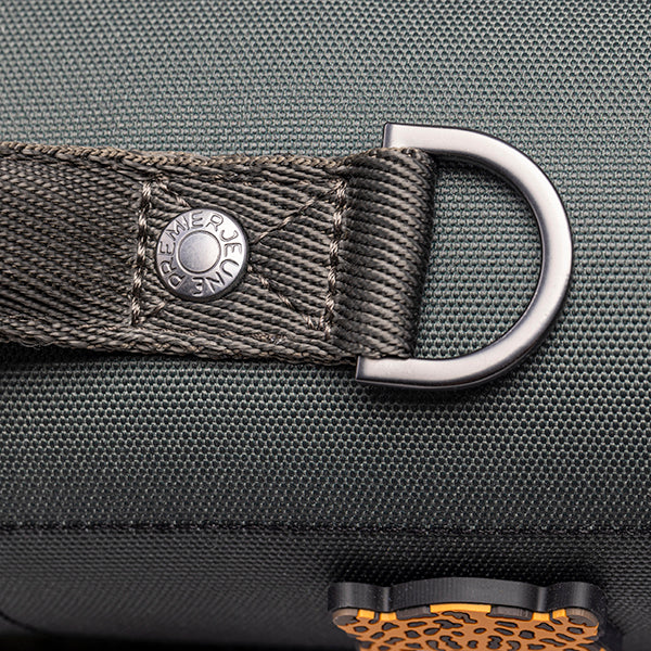 Trendy schoolbag for children from 6 to 8 years. This It Bag Midi Big Five is a real back-to-school essential.