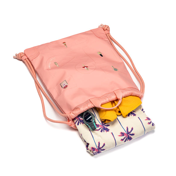 Check out the multifunctional Jeune Premier Jewellery Box Pink City Bag that can be used as a swimming bag, sports bag or fashion accessory, for any age and any occasion!
